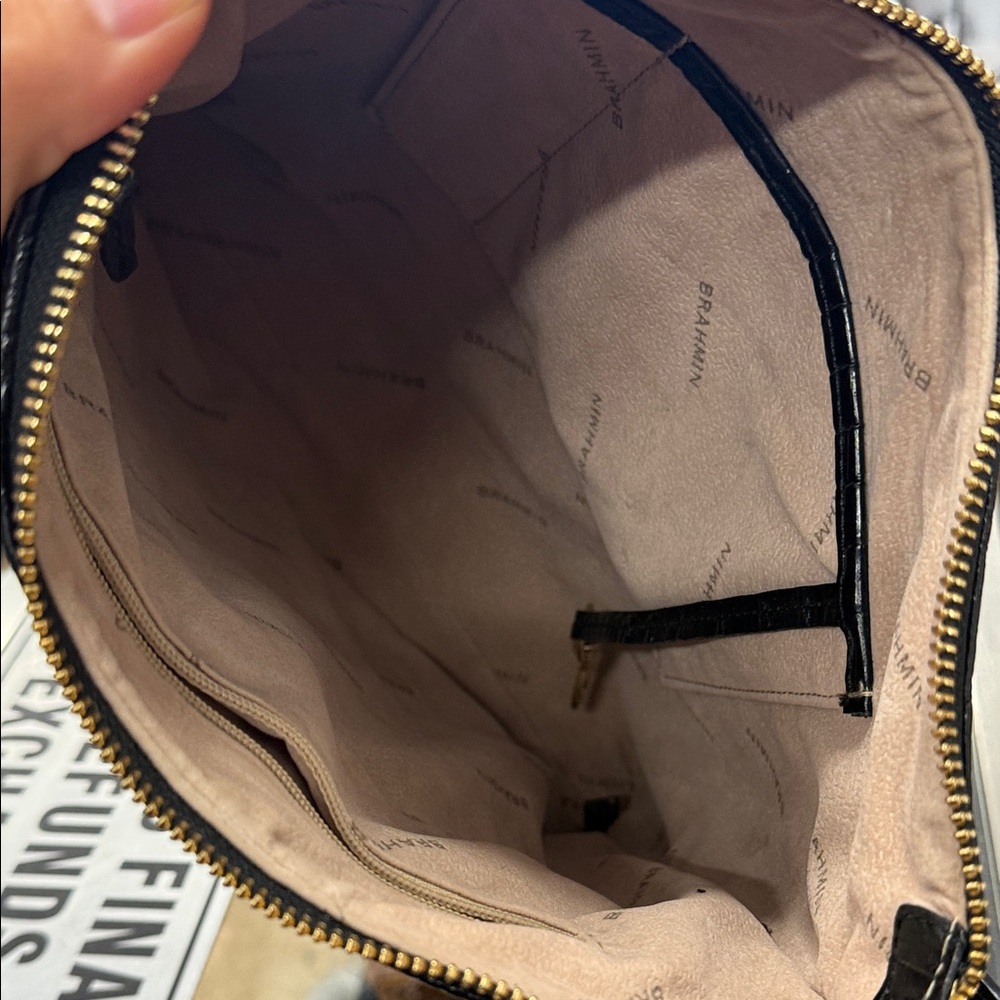 Brahmin Katie Black Croc-Embossed Crossbody Bag - Picture 8 of 8